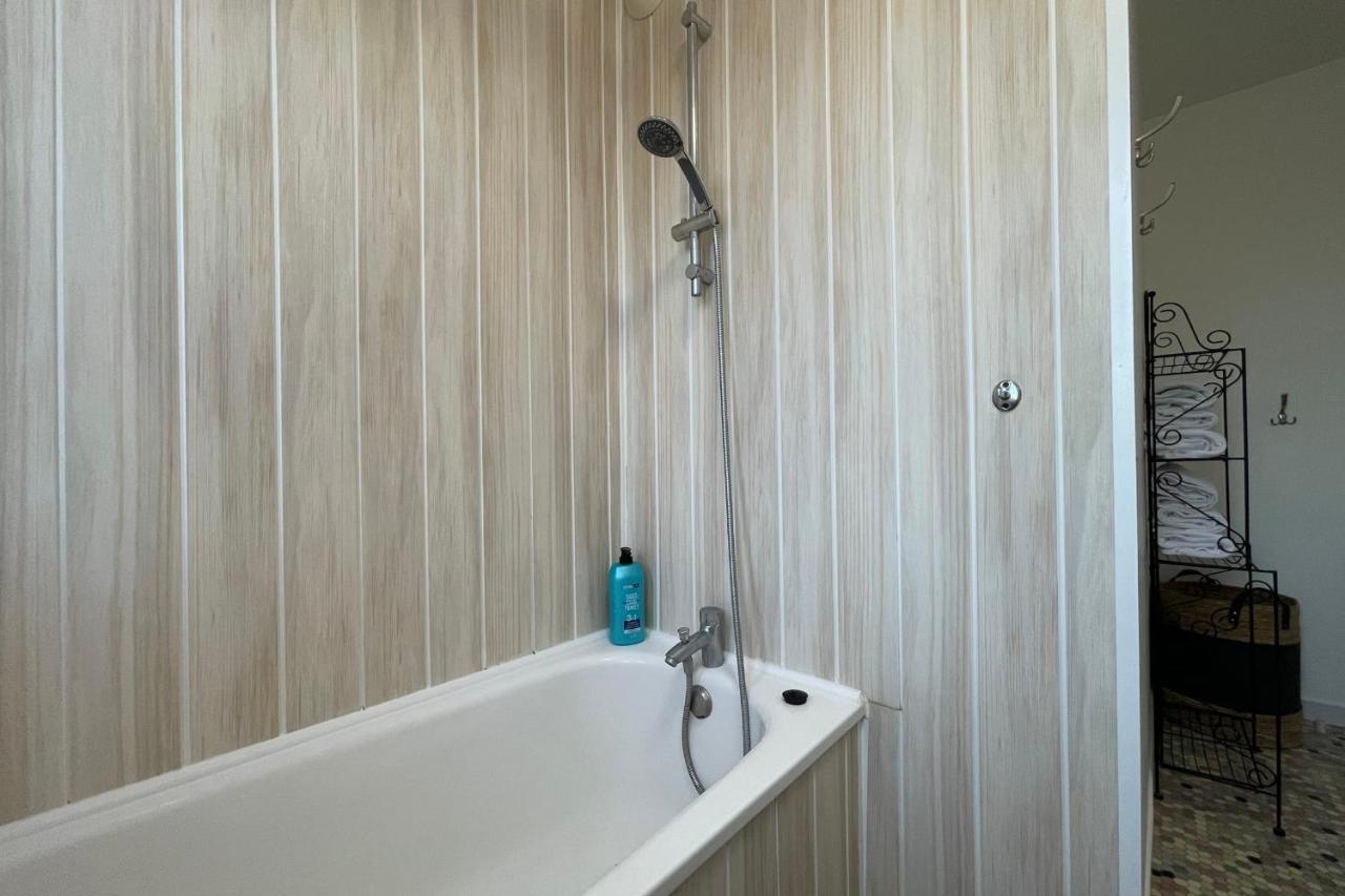 Apartment "Le Briand" Charming Base For Your Sightseeing In Touraine Noizay Bagian luar foto